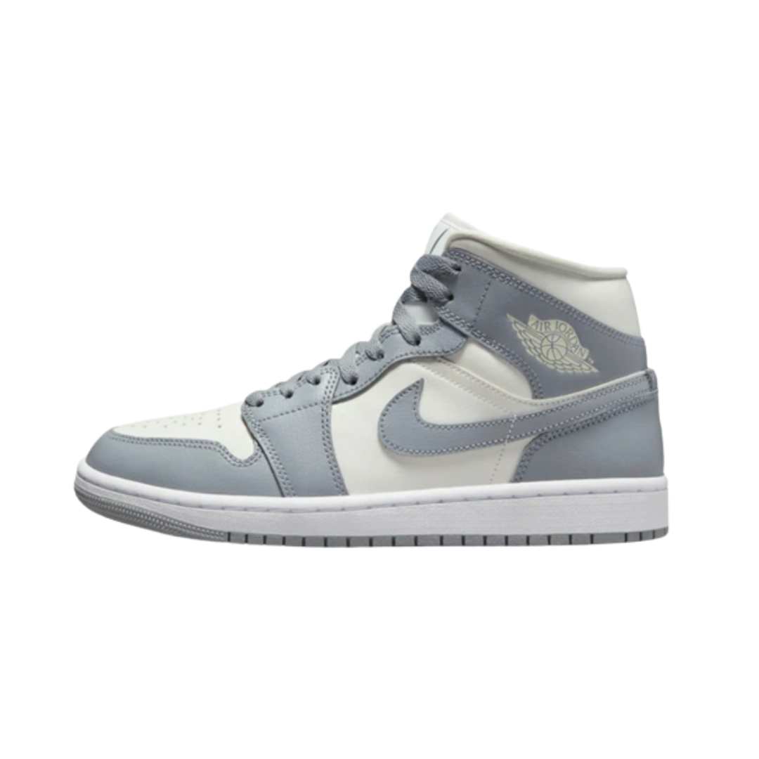 Air Jordan 1 Mid Stealth