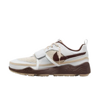 Nike x Travis Scott Zoom Field Jaxx Light Chocolate