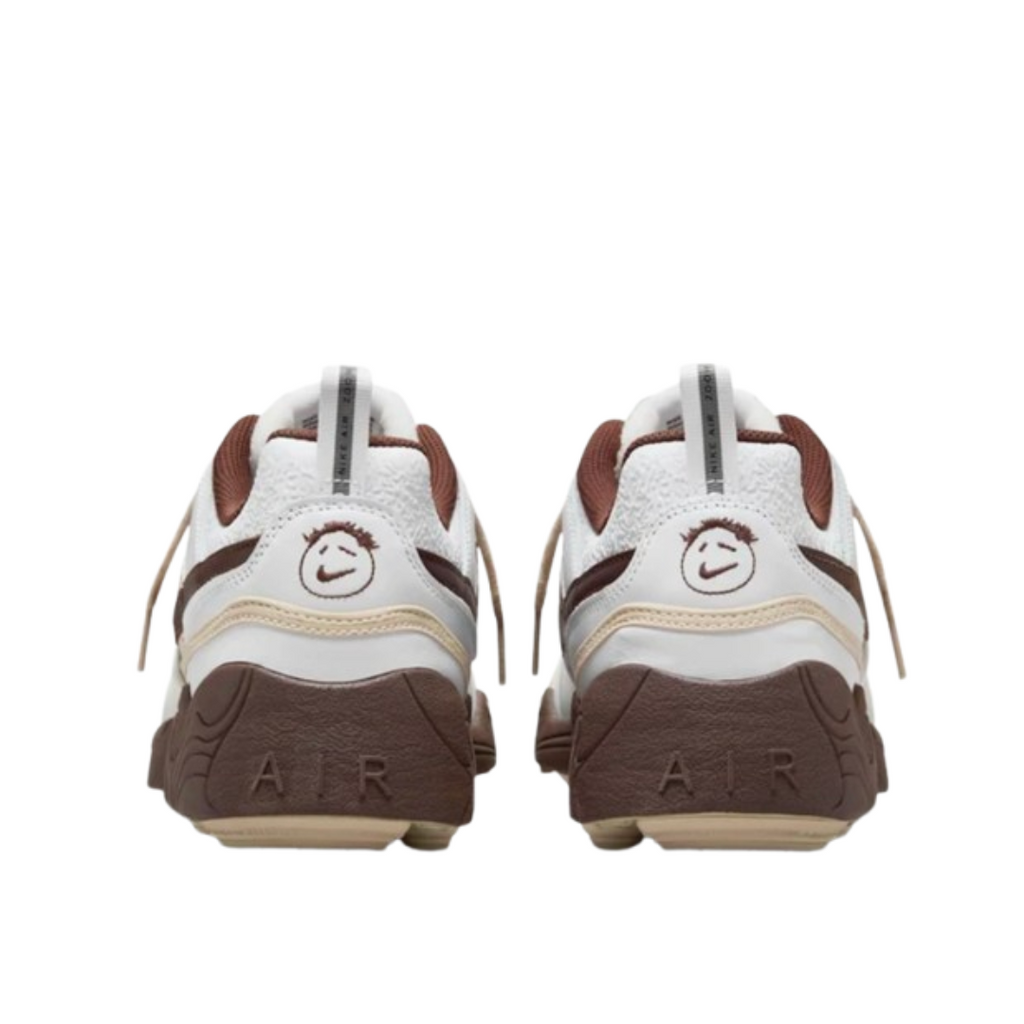 Nike x Travis Scott Zoom Field Jaxx Light Chocolate