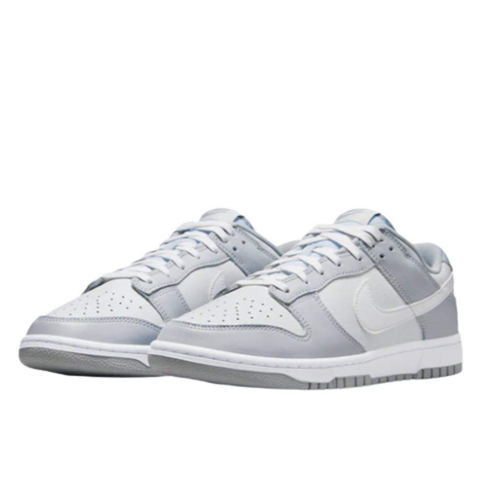 DUNK LOW TWO-TONED GREY