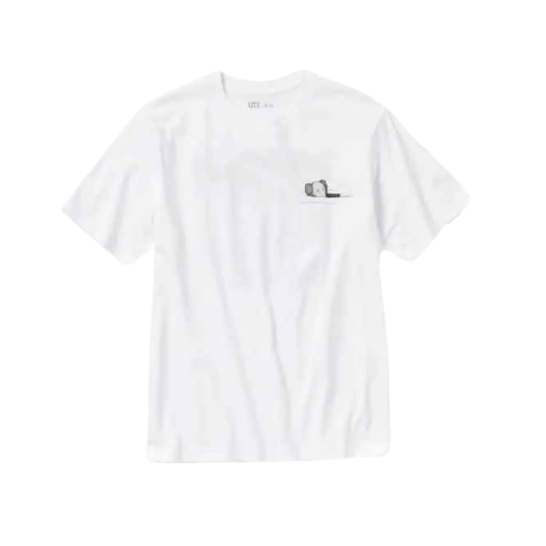 Uniqlo T-Shirt KAWS Artbook Cover
