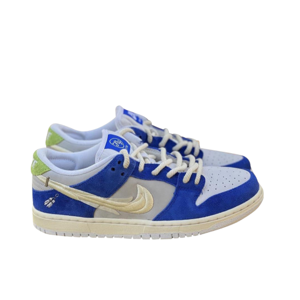 DUNK LOW SB FLY STREETWEAR GARDENIA