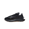 Nike sacai x VaporWaffle Black Gum