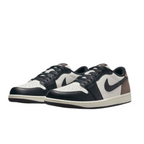 Jordan 1 Low OG Mocha