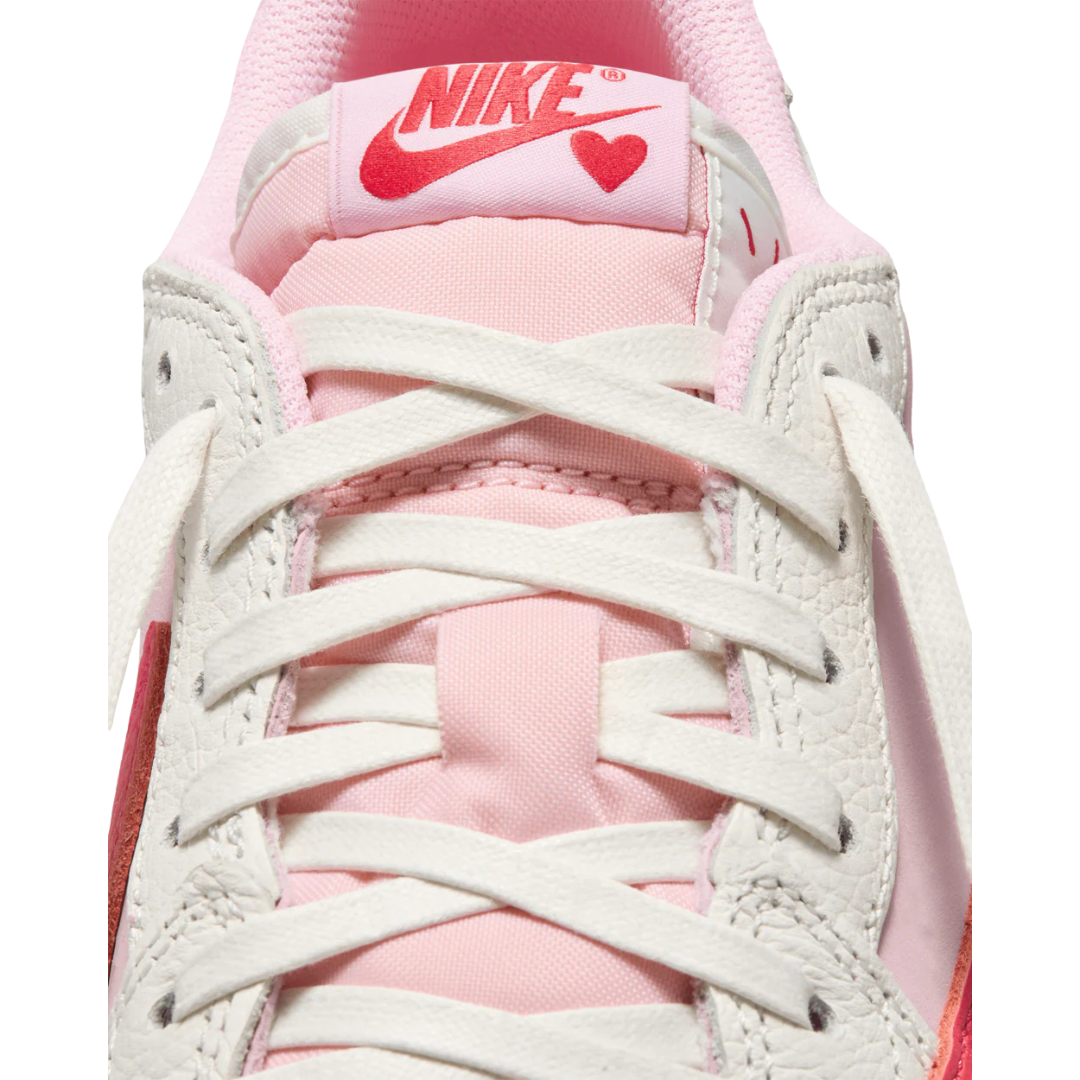 Jordan 1 Low x Travis Scott Sail Tropical Pink