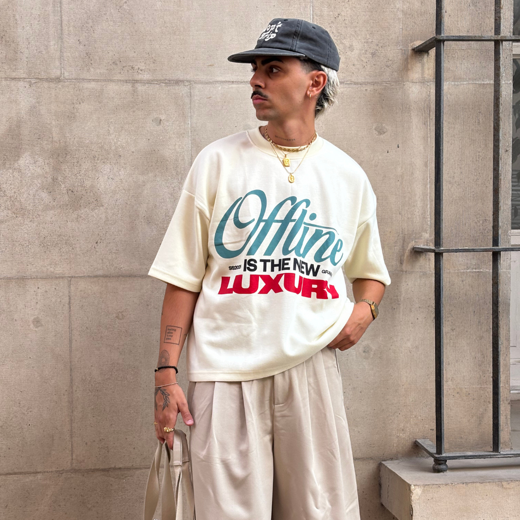 ÜRCO CREAM OFFLINE BOXY TEE