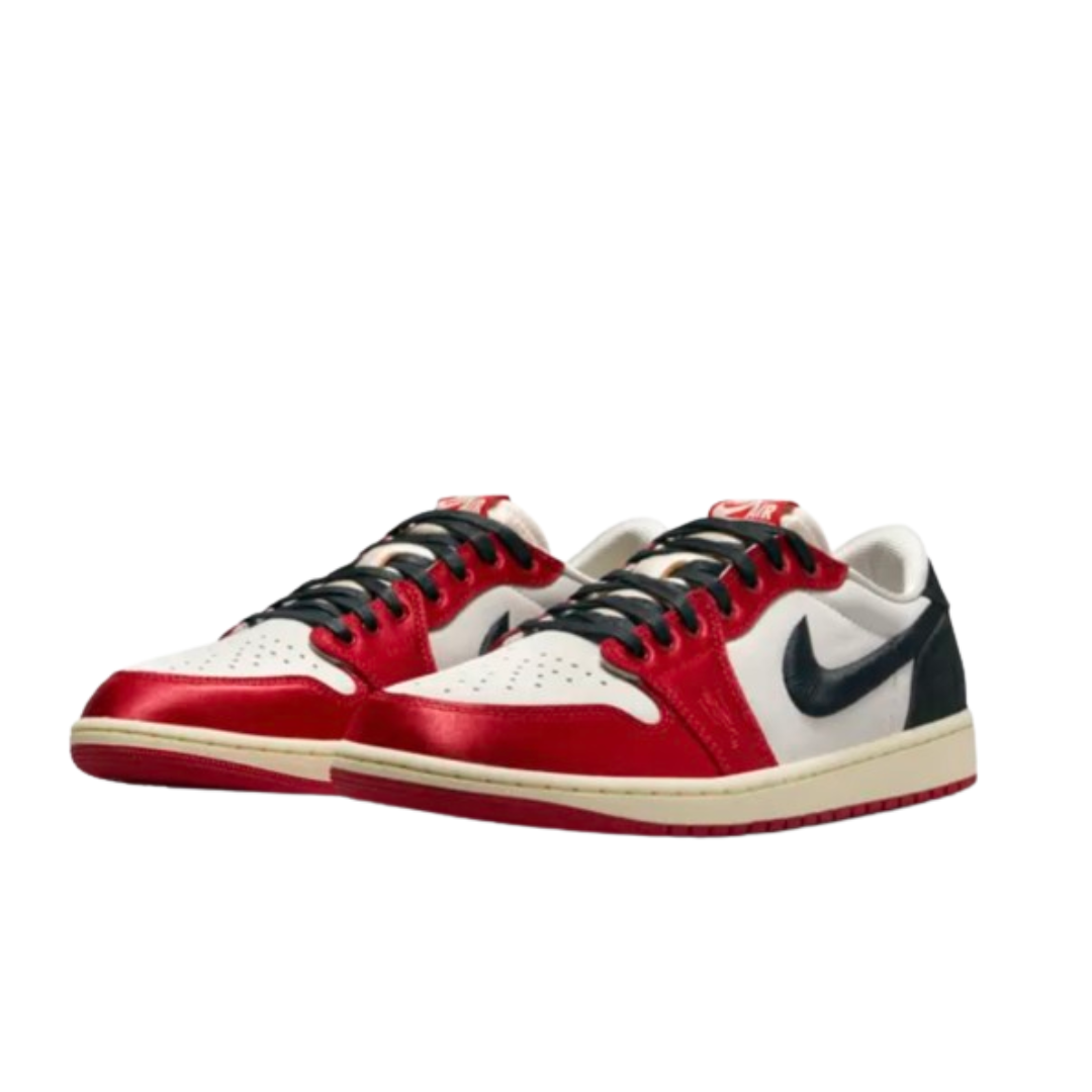Jordan 1 Low OG SP x Trophy Room Away