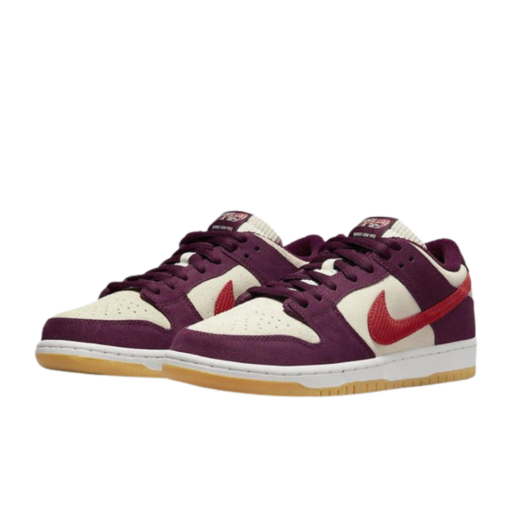 DUNK SB LOW SKATE LIKE A GIRL