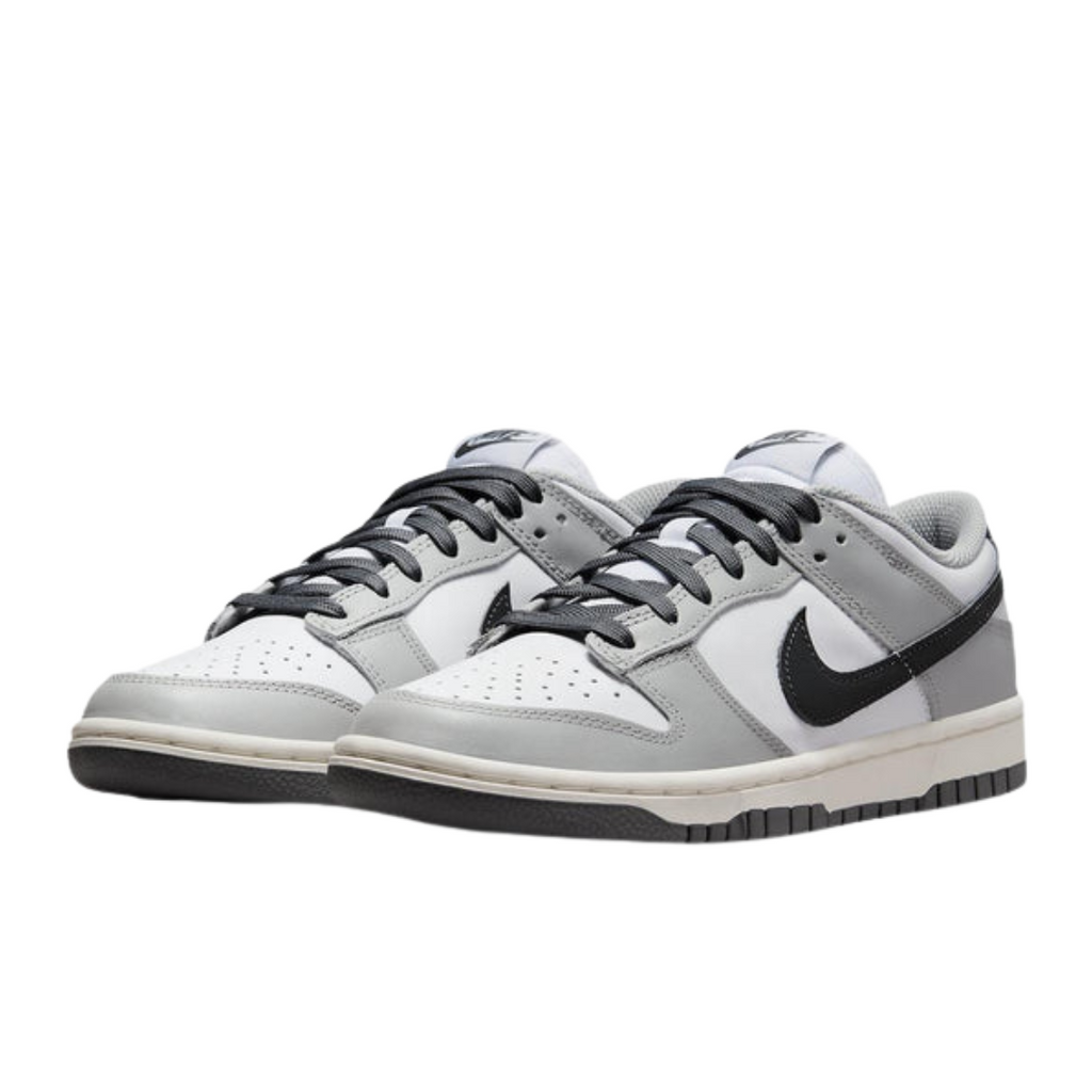 DUNK LIGHT SMOKE GREY