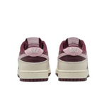 DUNK LOW SAN VALENTIN 2023
