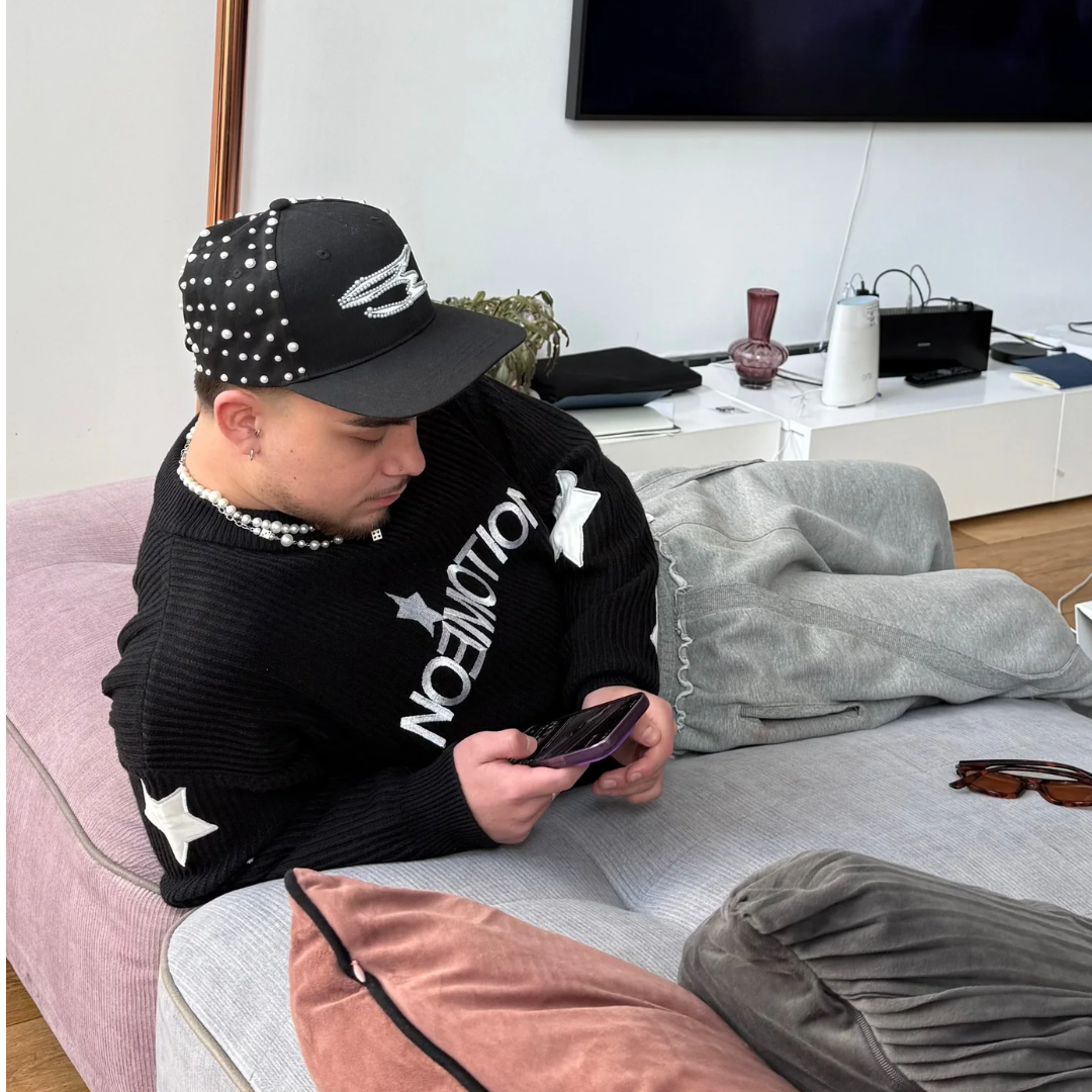 Noemotions Pearl Hat Black