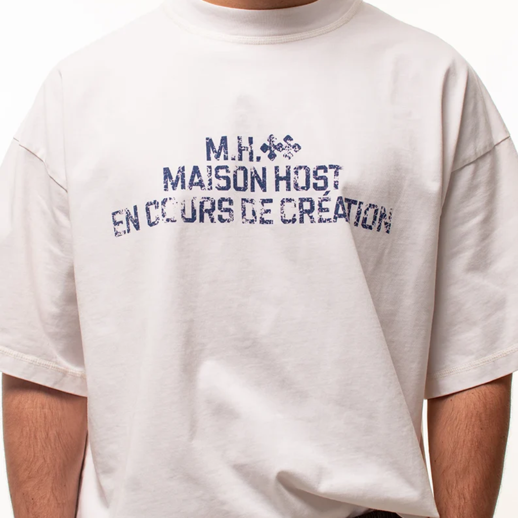 Maison Host Bienvenue Crest Tee