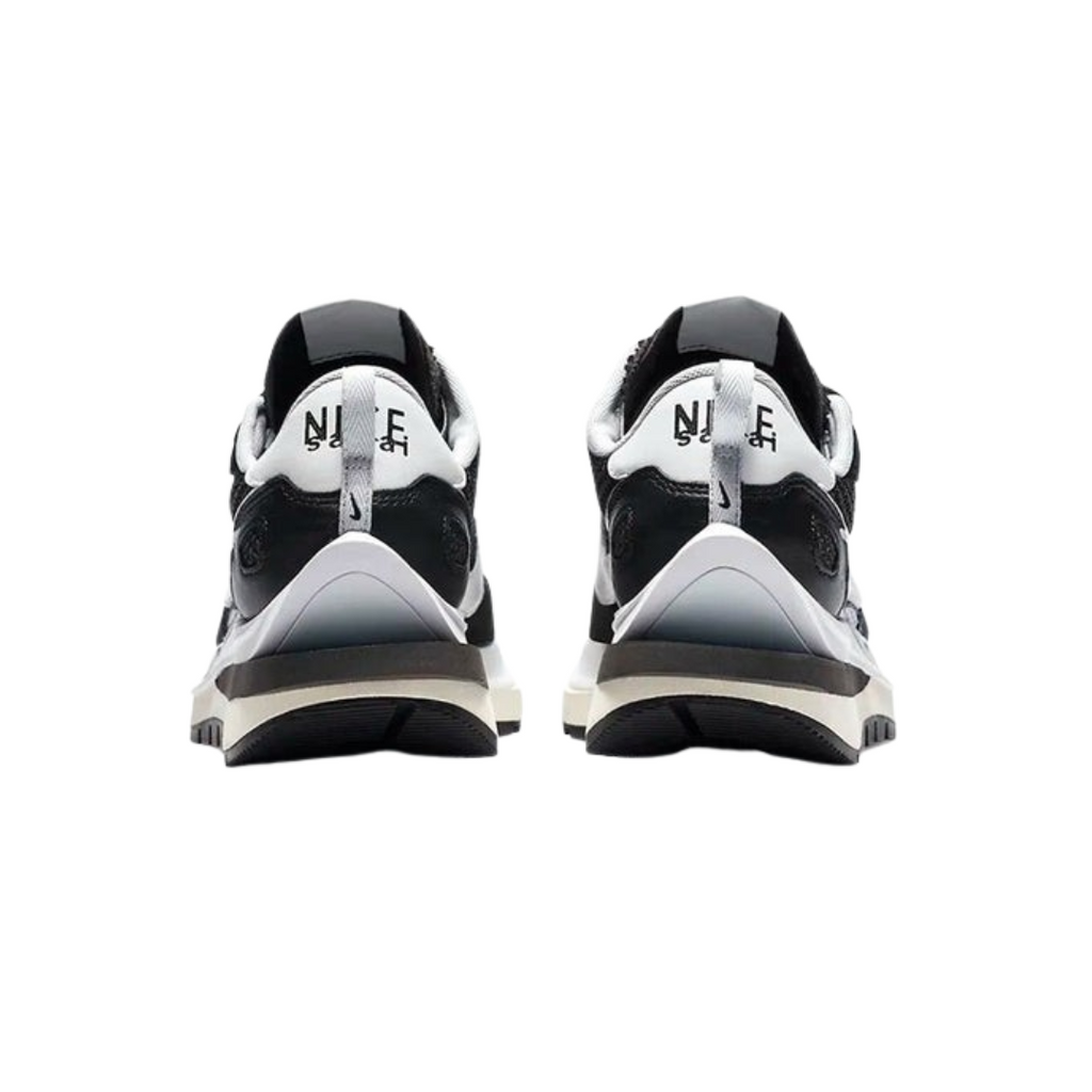 Nike Vaporwaffle Sacai Black White