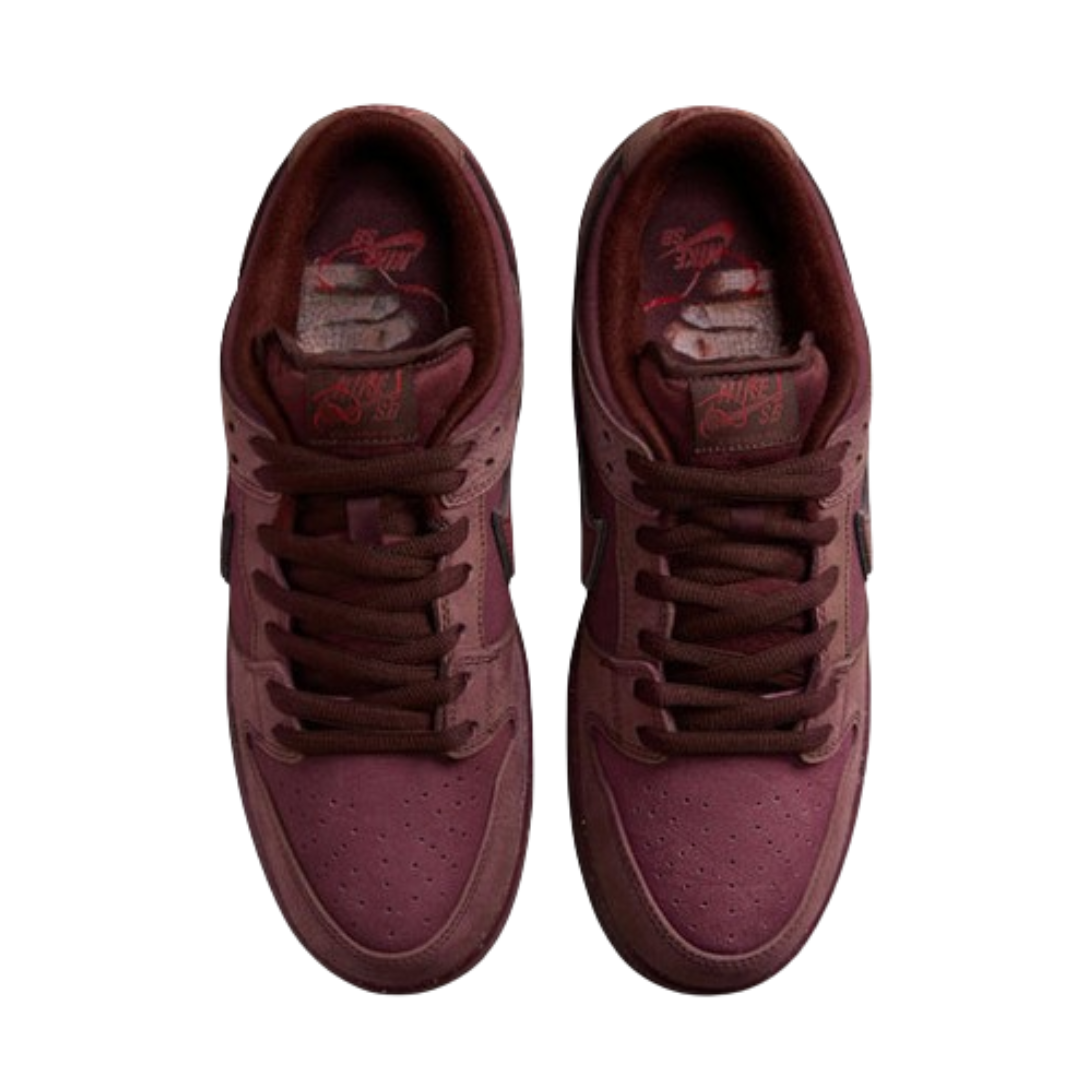 Nike Dunk Low SB City of Love Burgundy Crush