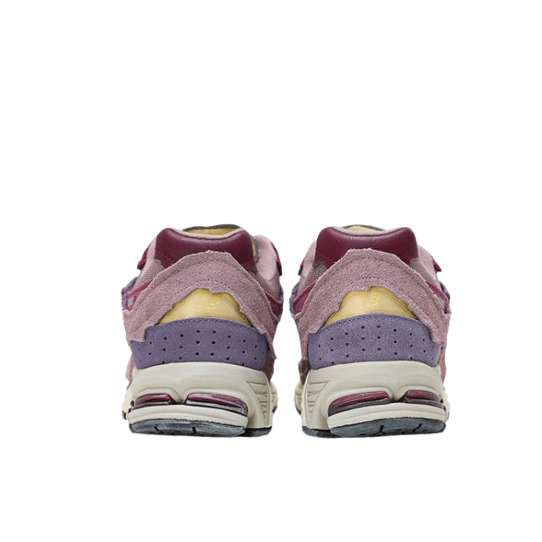 NEW BALANCE 2002R PROTECTION PACK PINK