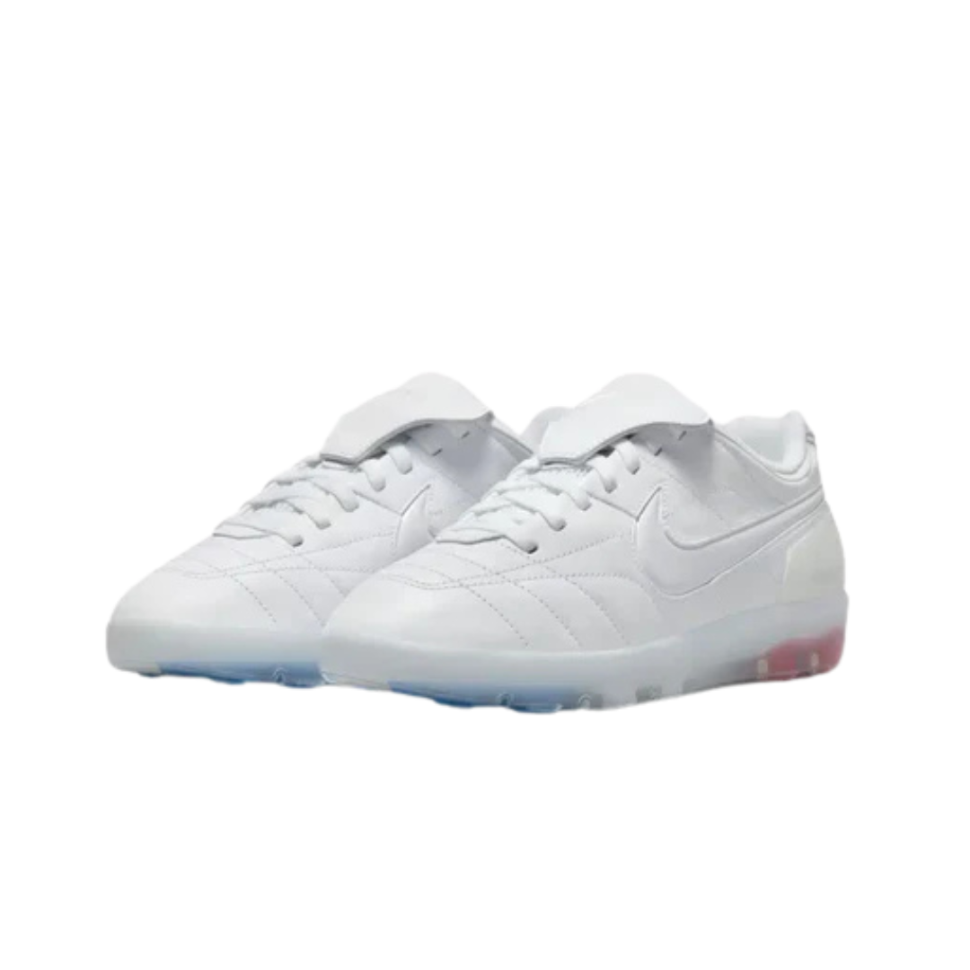 Nike Cryoshot Tiempo R10 x Jacquemus
