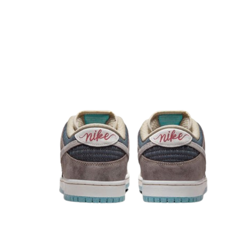 Nike Dunk Low SB Big Money Savings