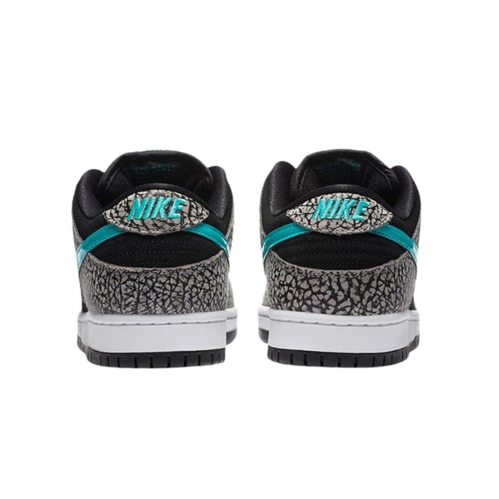 Dunk Low Pro SB Atmos Elephant