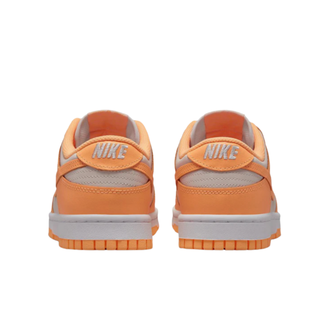 DUNK LOW PEACH CREAM