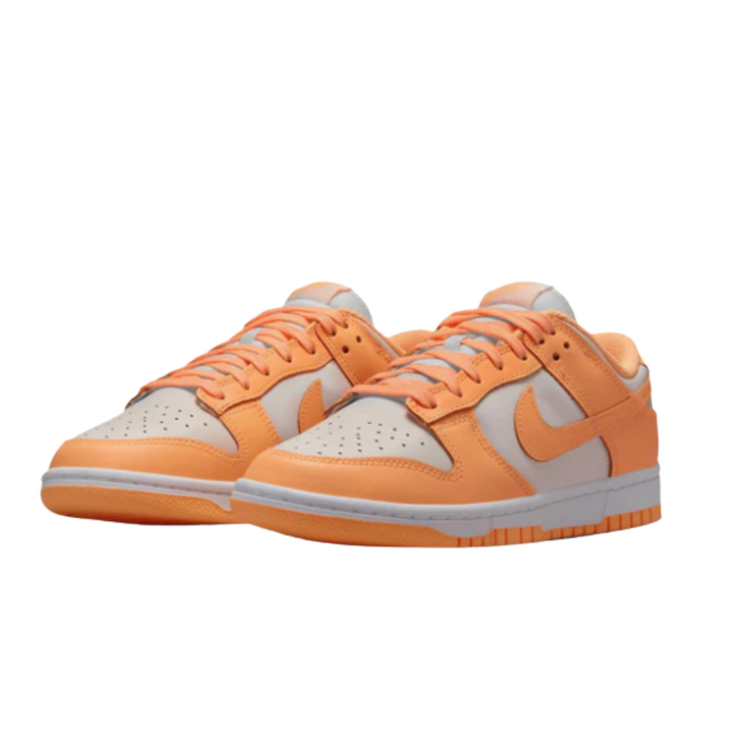 DUNK LOW PEACH CREAM