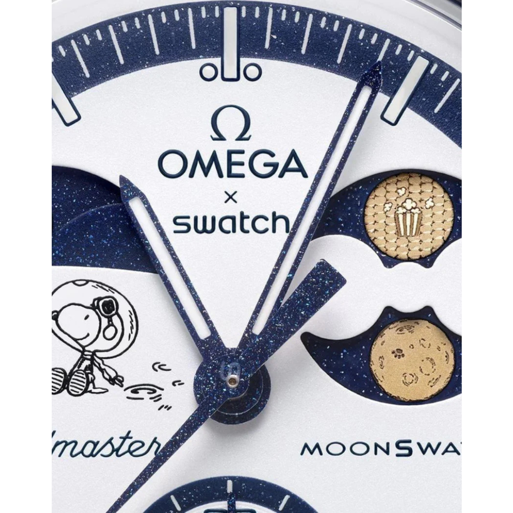 Swatch x Omega Bioceramic Moonswatch Mission To Earthphase Moonshine Snoopy Gold (Corn Moon) - SO33N702L