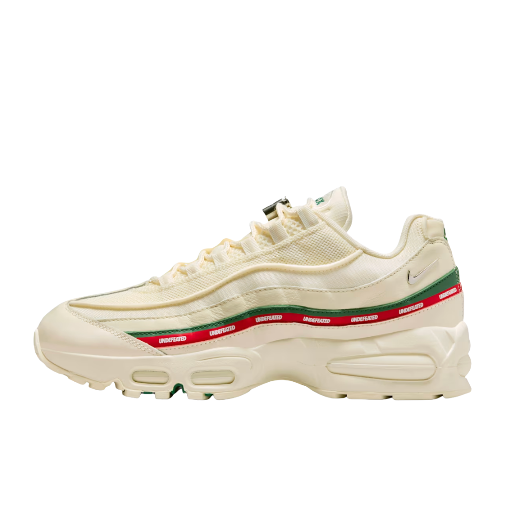 Nike Air Max 95 SP x Undefeated Sail