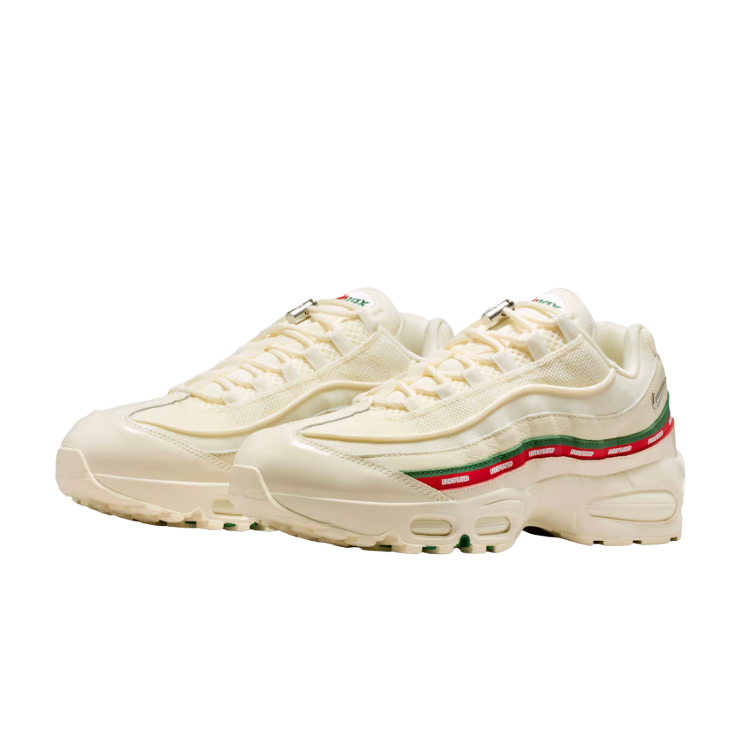 Nike Air Max 95 SP x Undefeated Sail