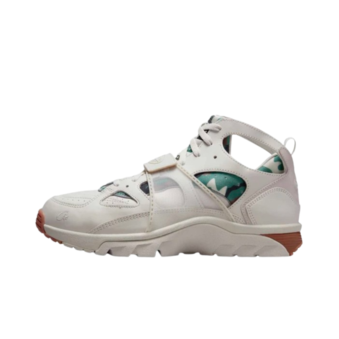 Air Trainer Huarache x Corteiz Light Bone