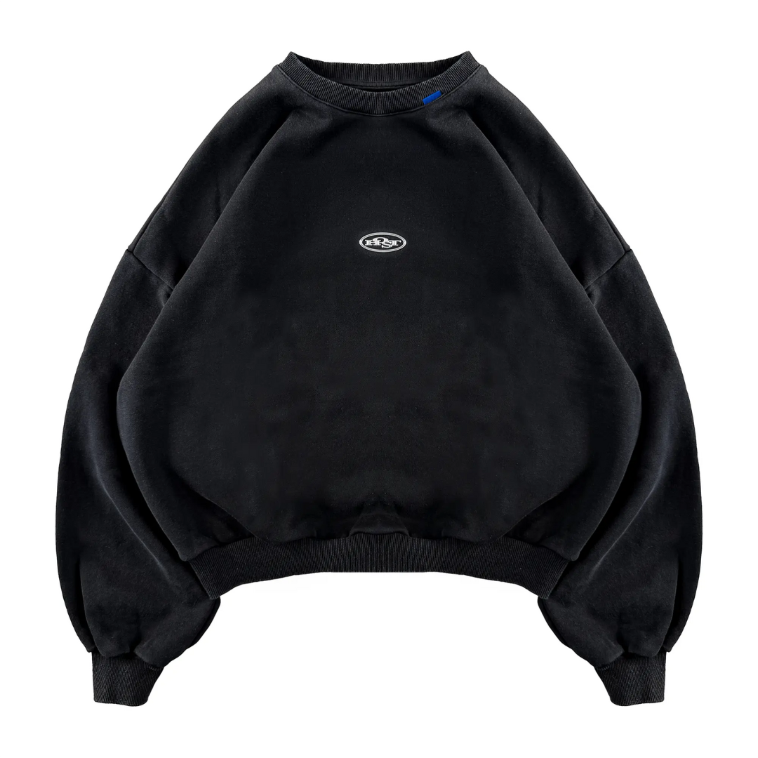 HOST BRAND EMBOSS METAL LOGO CREWNECK BLACK
