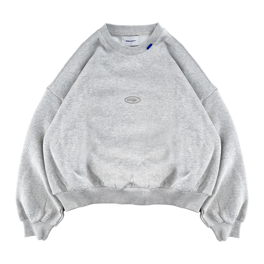 HOST BRAND EMBOSS METAL LOGO CREWNECK GREY